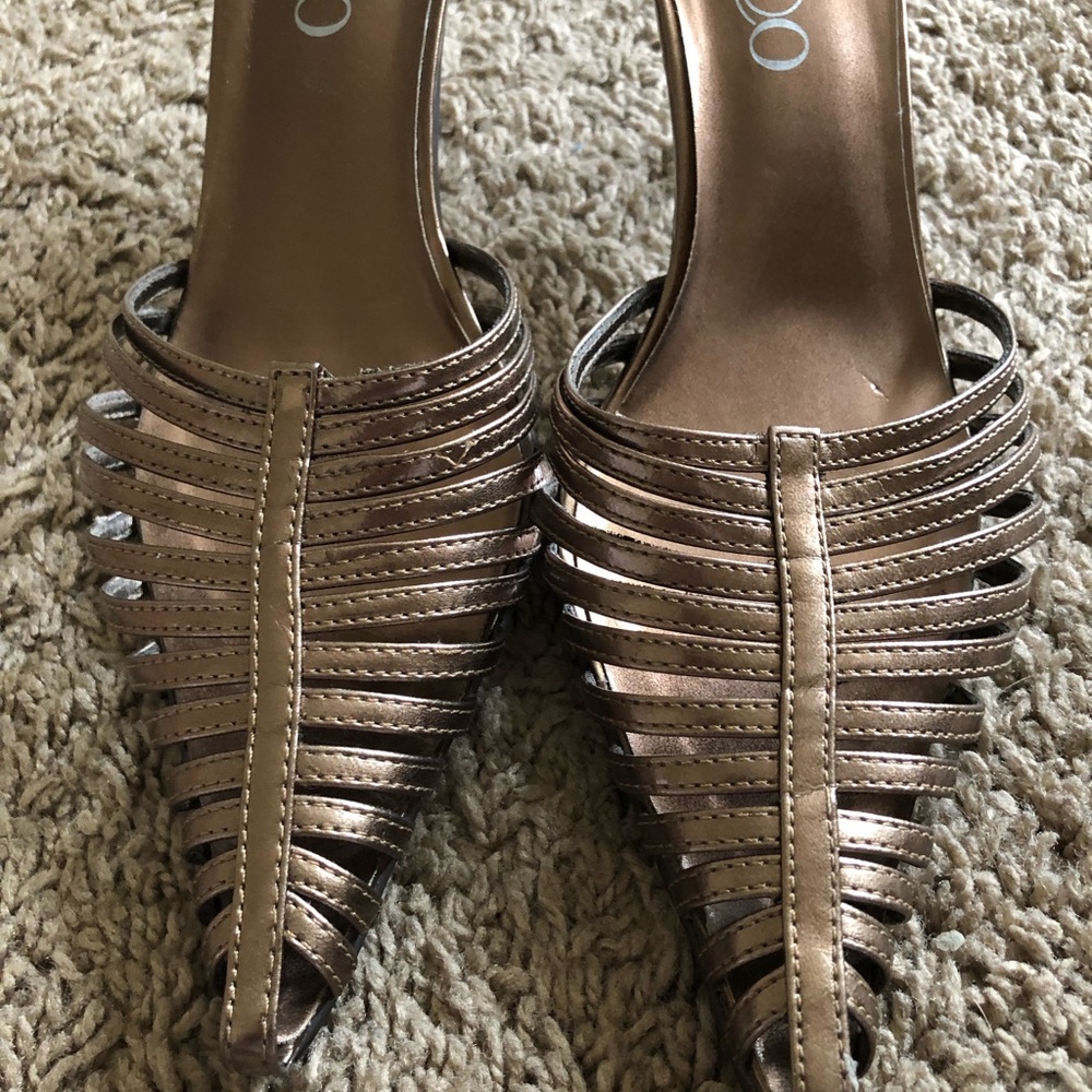 Slip on mules